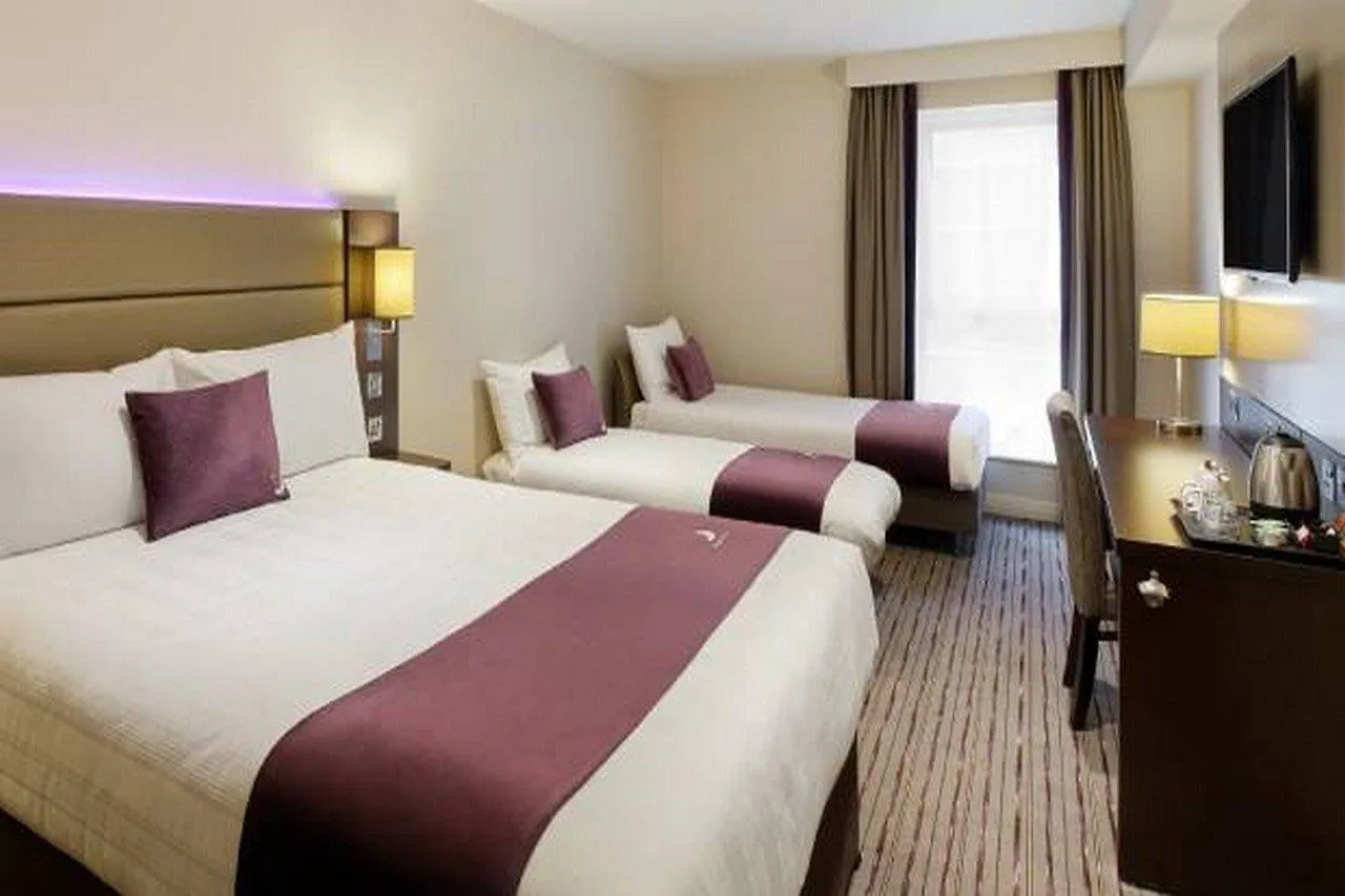 Premier Inn London City - Aldgate 3*,  Великобритания
